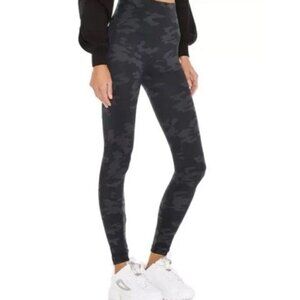 Spanx Womens Look at Me Now Seamless Leggings Camo Size Medium